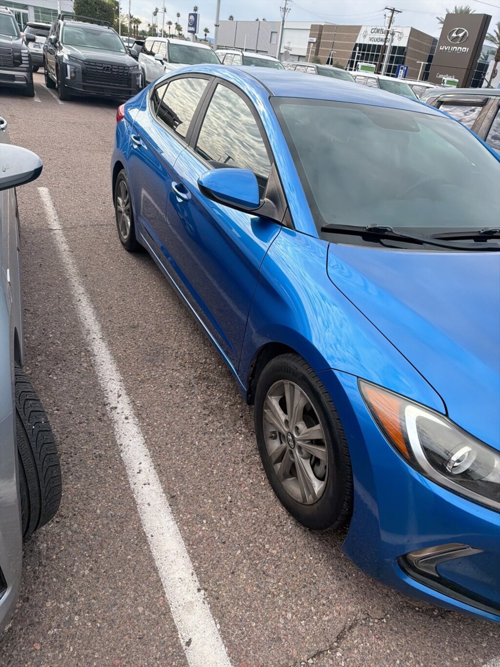 Used 2017 Hyundai Elantra SE Sedan