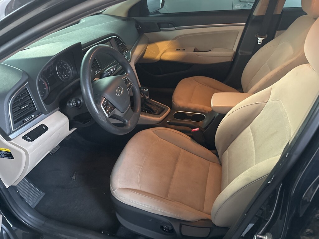 Used 2017 Hyundai Elantra SE Sedan