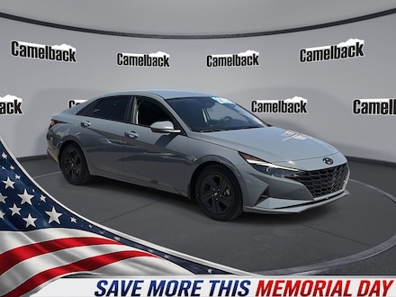 2023 Hyundai Elantra SEL Sedan