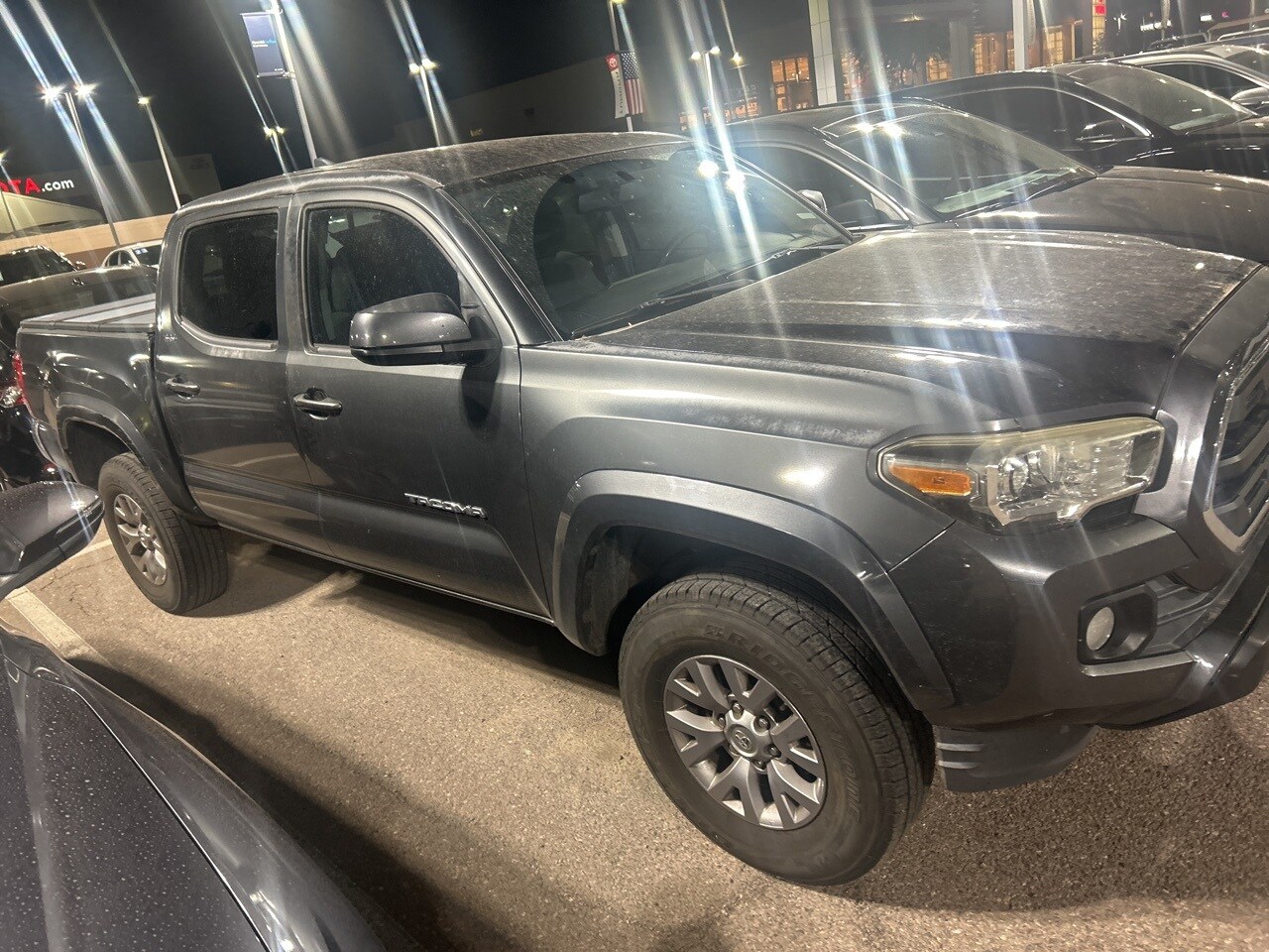 2016 Toyota Tacoma SR5 photo 3