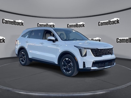 2025 Kia Sorento S SUV