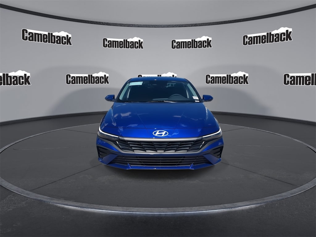 New 2025 Hyundai Elantra SE Sedan