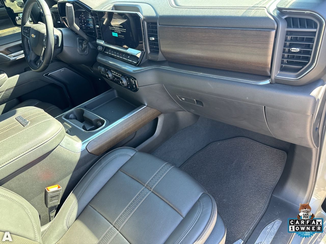 2025 Chevrolet Silverado 3500HD High Country - Photo 16