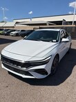 Hyundai Elantra Hybrid