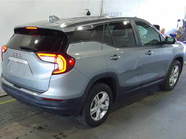 Used 2024 GMC Terrain SLE SUV