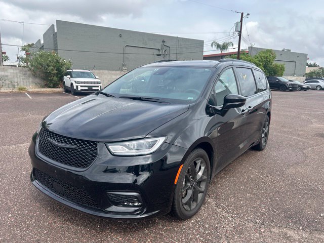  Chrysler Pacifica