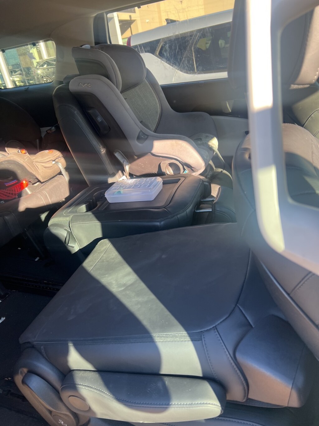 Used 2024 Kia Carnival EX MPV