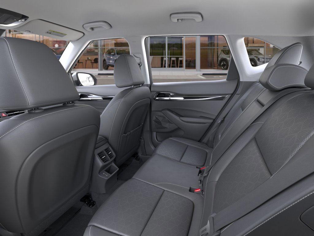 New 2026 Snow White Pearl Kia SX image 18