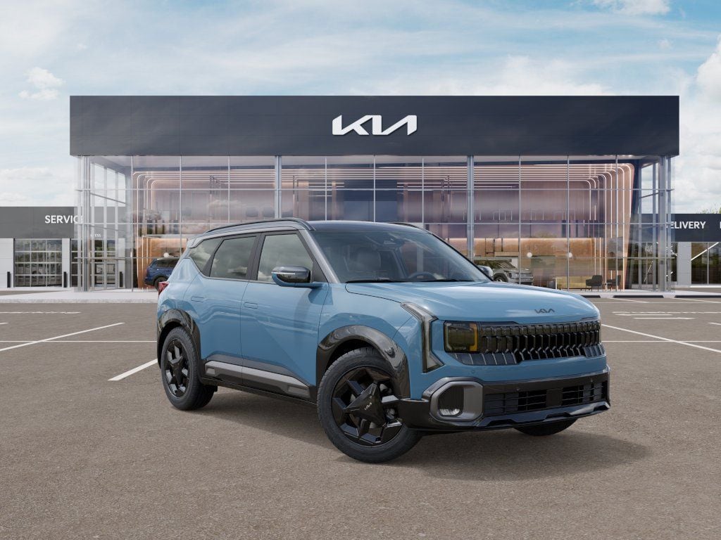 New 2027 Frost Blue/Black Roof Kia X-Line S image 8