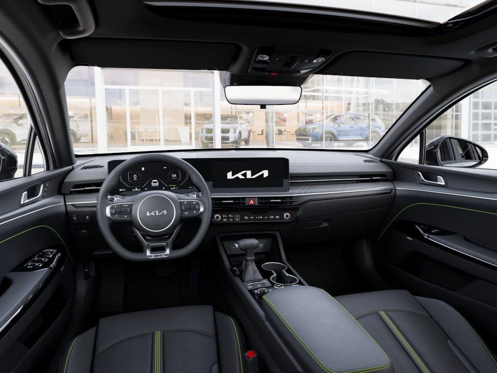 New 2026 Snow White Pearl Kia GT image 14