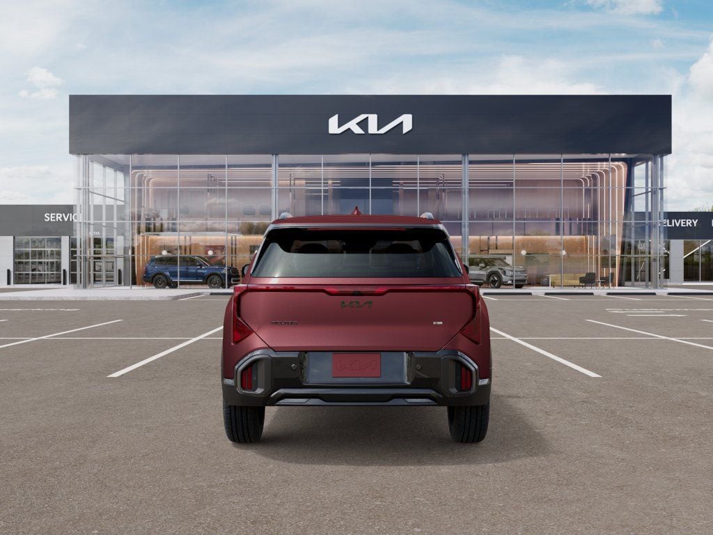 New 2027 Magma Red Matte Kia X-Line S image 5