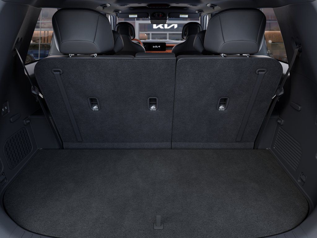 New 2027 Glacial White Pearl Kia SX image 19