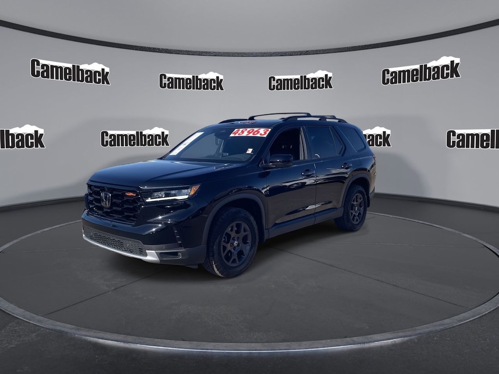 Used 2025 Honda Pilot TrailSport SUV