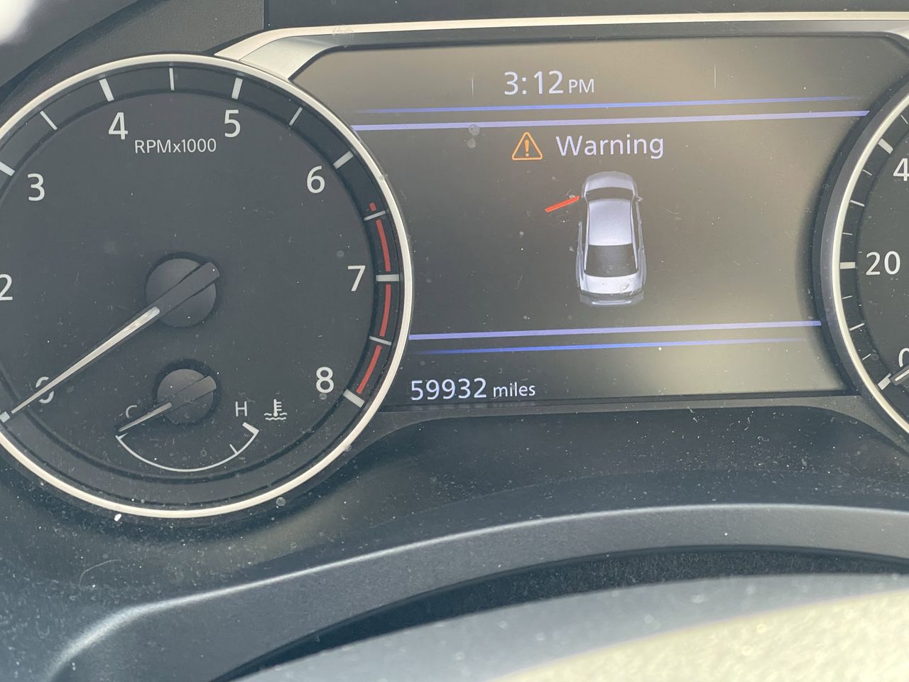 Used 2019 Glacier White Nissan 2.5 S image 10