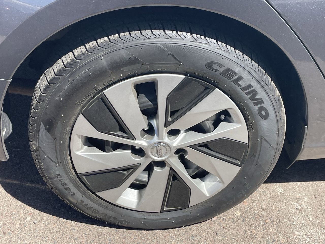 Used 2021 Gun Metallic Nissan 2.5 S image 14