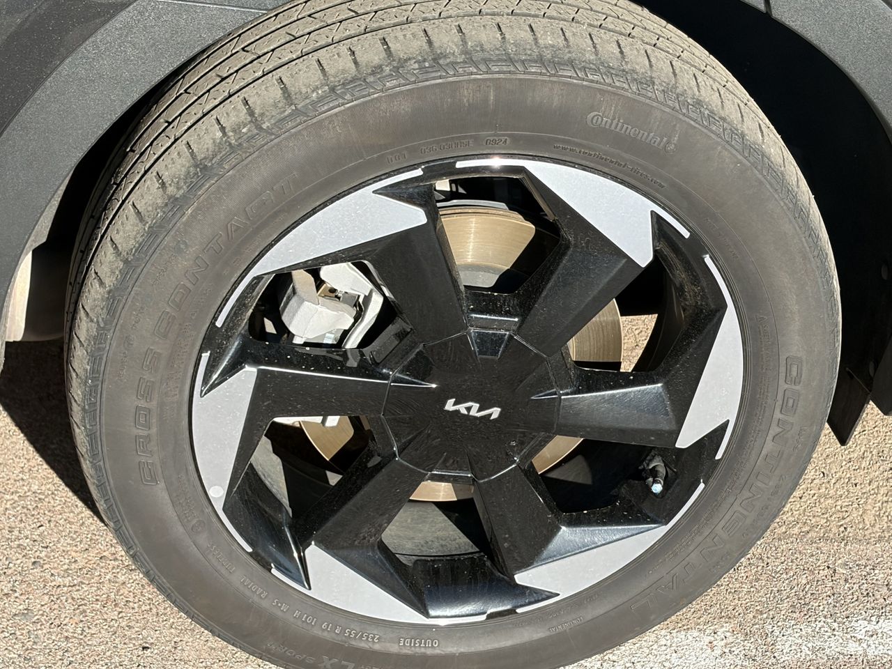 Certified Used 2025 Interstellar Gray Kia EX image 12