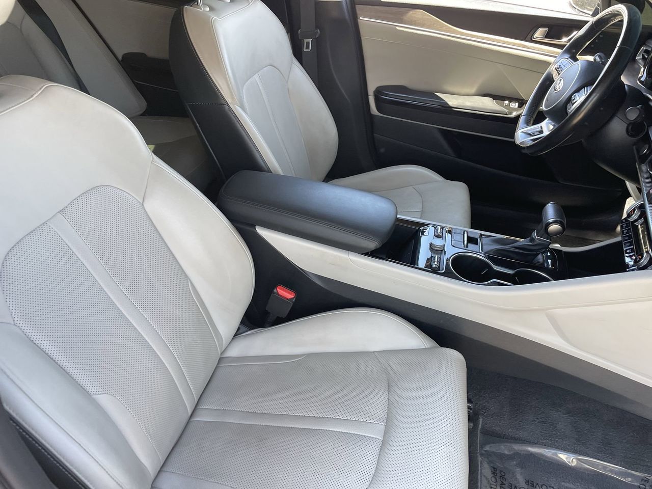 Used 2021 Gravity Gray Kia EX image 10