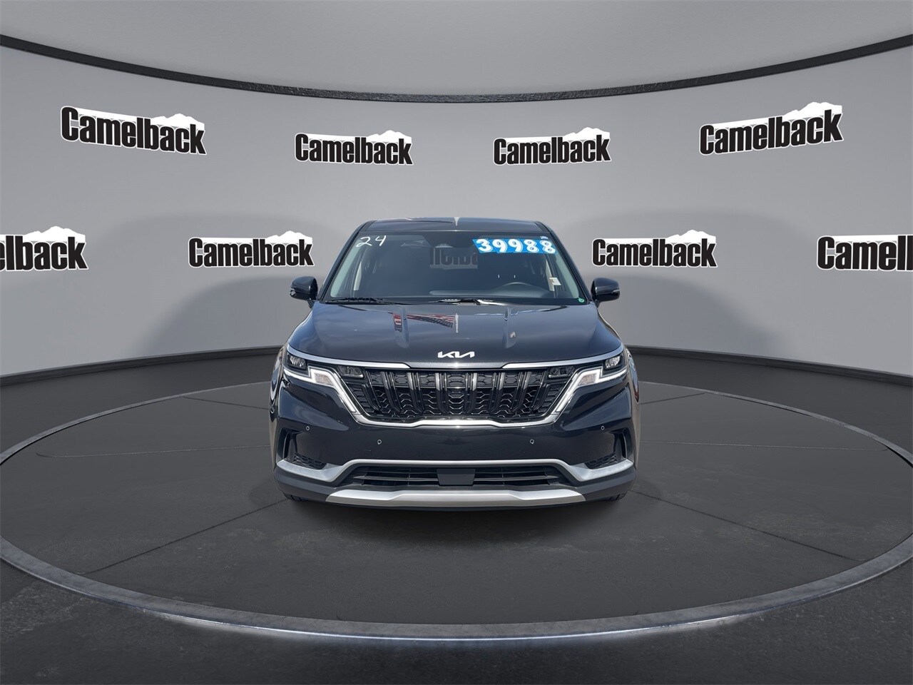 2024 Kia Carnival EX photo 2