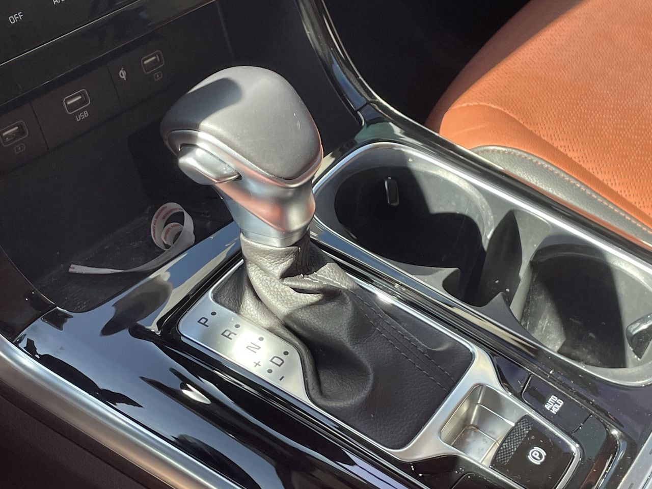 Certified Used 2024 Snow White Pearl Kia SX image 8