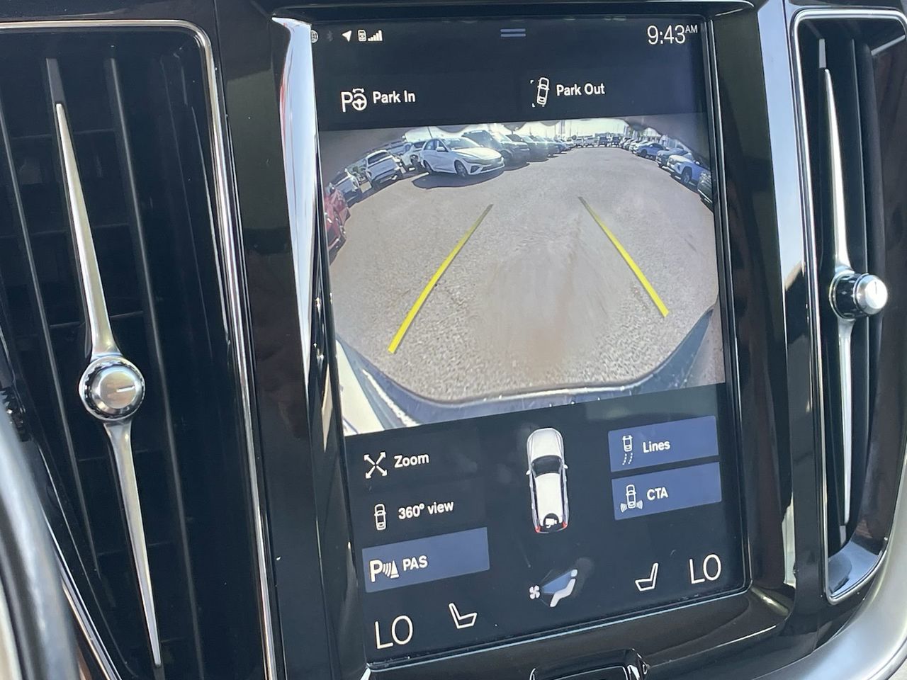 Used 2019 Onyx Black Volvo T5 Momentum image 25