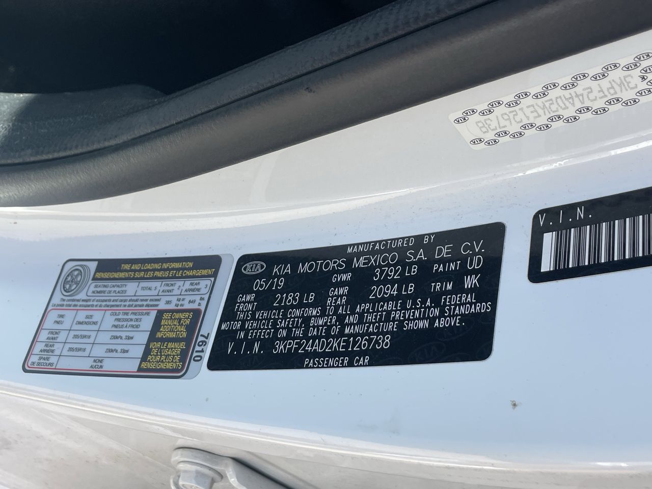 Used 2019 Clear White Kia LXS image 14