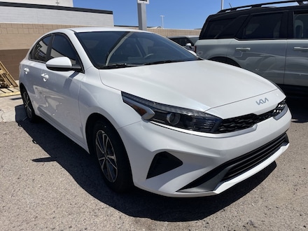 2023 Kia Forte LXS Sedan