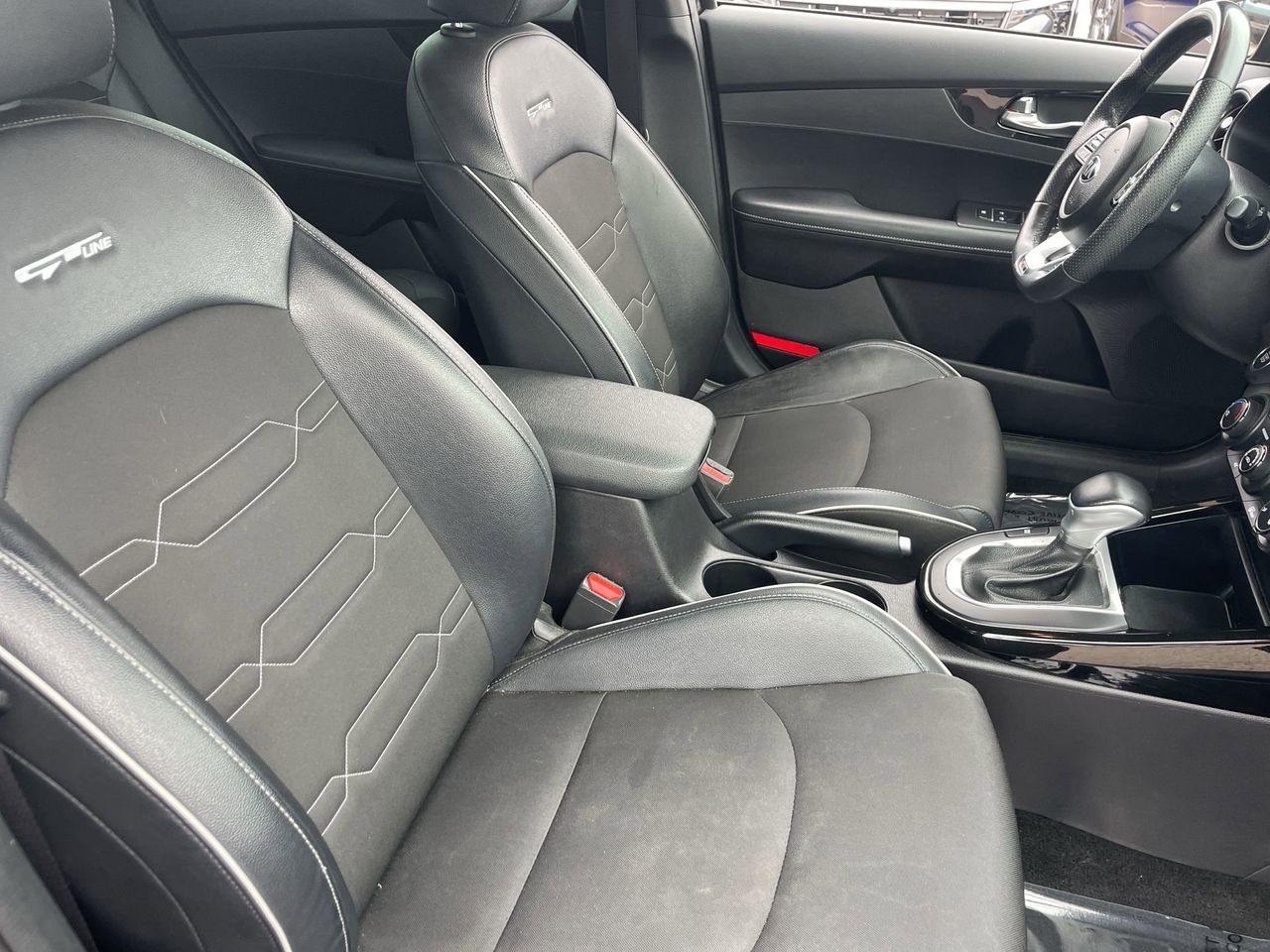 Certified Used 2021 Aurora Black Kia GT-Line image 10