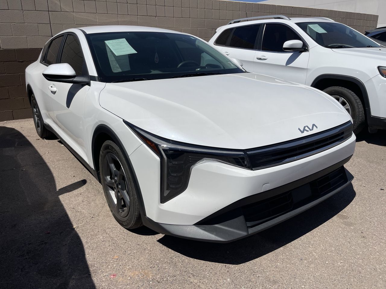 2025 Kia K4 LXS AT's photo