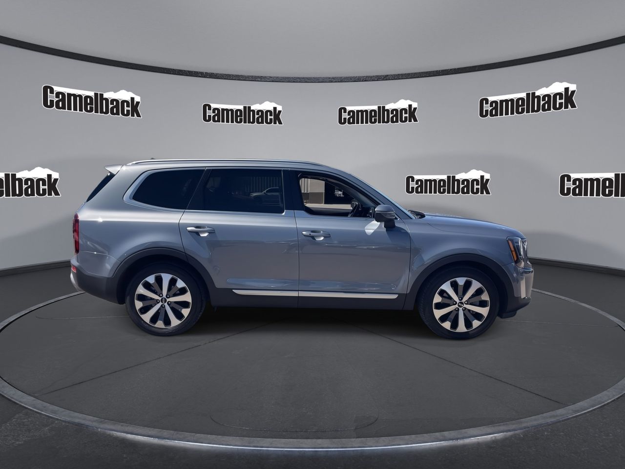 Used 2020 Everlasting Silver Kia S image 8