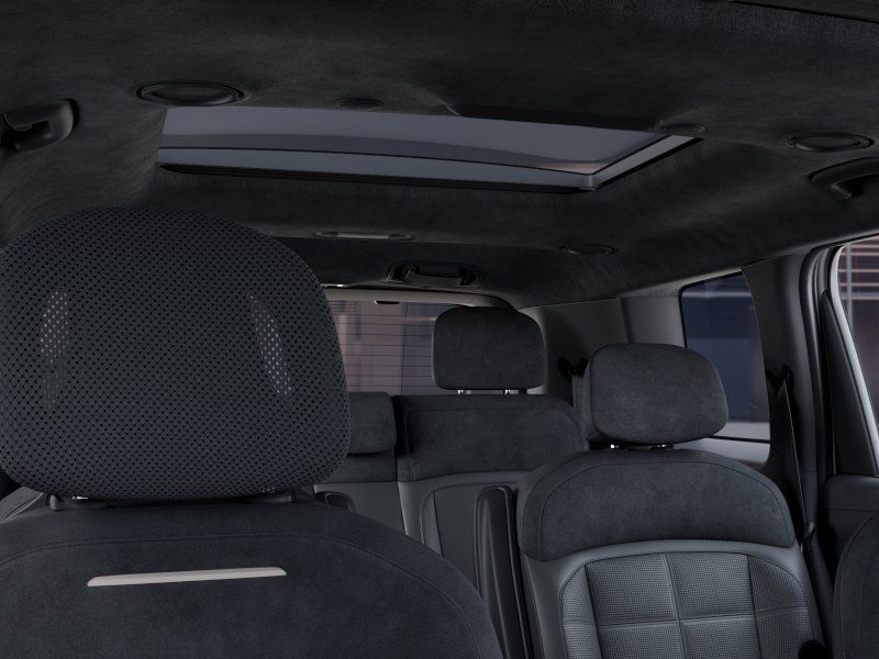 New 2027 Glacial White Pearl Kia SX-Prestige image 27