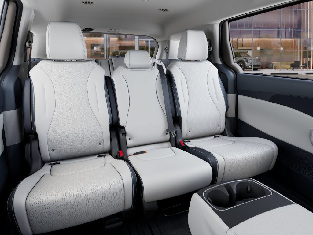 New 2026 Ivory Silver Kia EX image 16