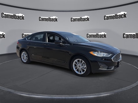 2019 Ford Fusion SE Sedan