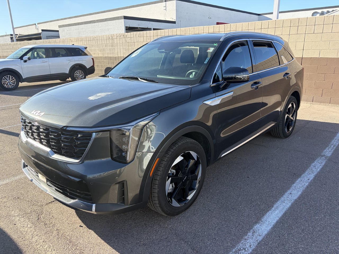 Certified Used 2025 Interstellar Gray Kia EX image 4