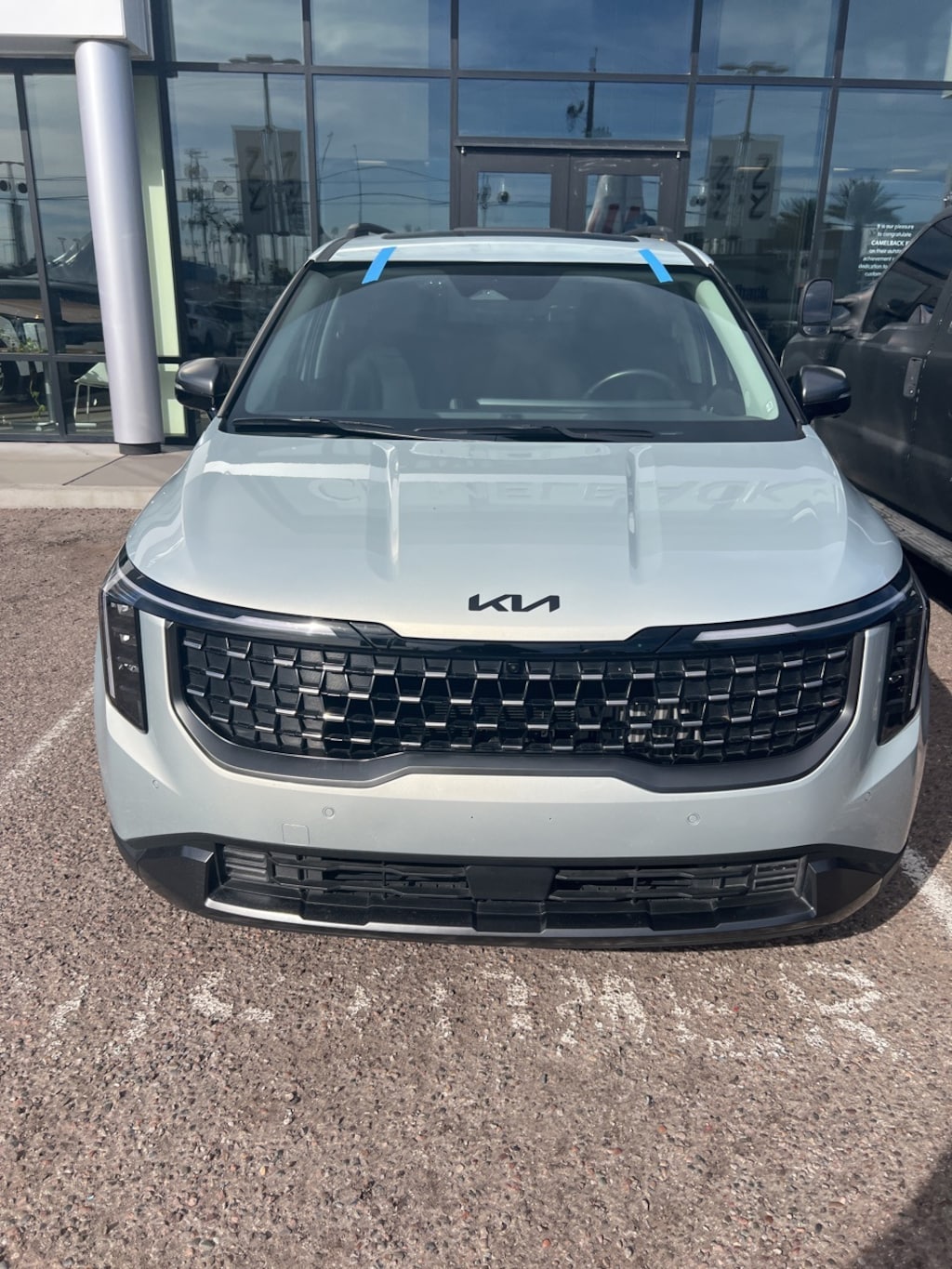 Used 2025 Kia Carnival Hybrid SX Van Passenger Van