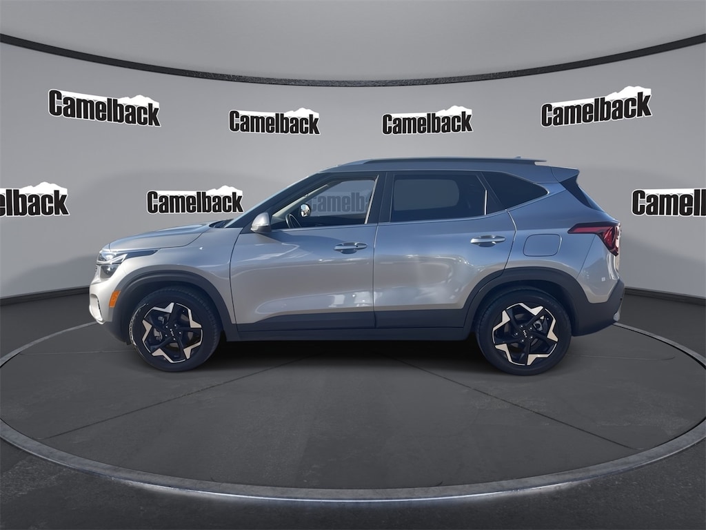 Used 2024 Kia Seltos EX SUV