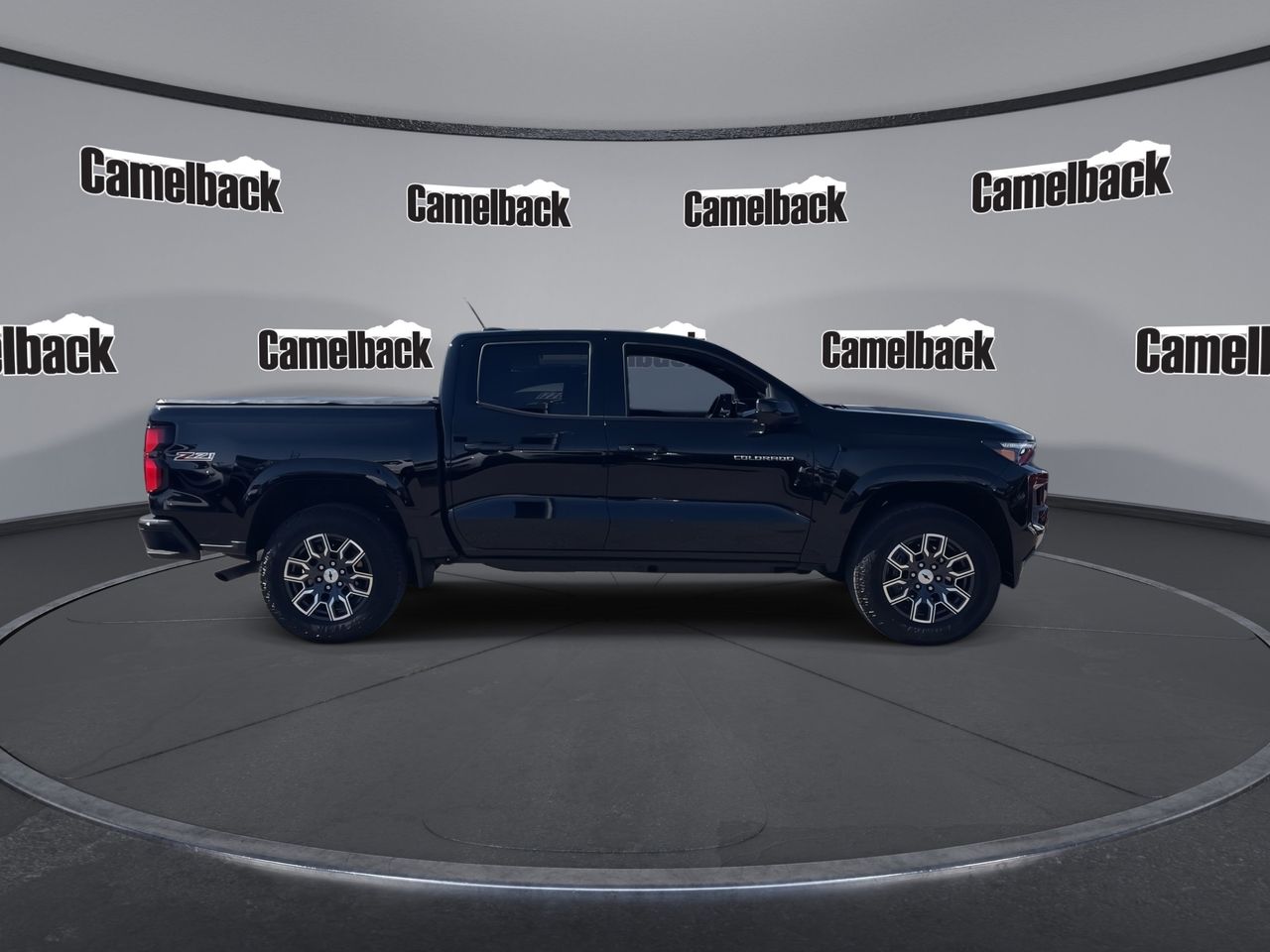 Used 2024 Black Chevrolet Z71 image 8