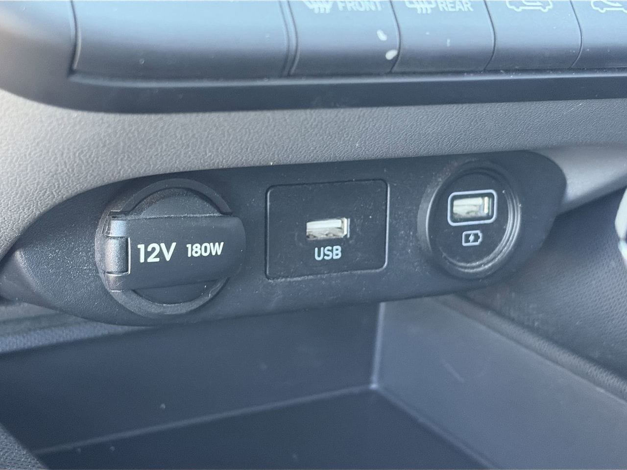 2023 Hyundai Elantra SEL - Photo 27