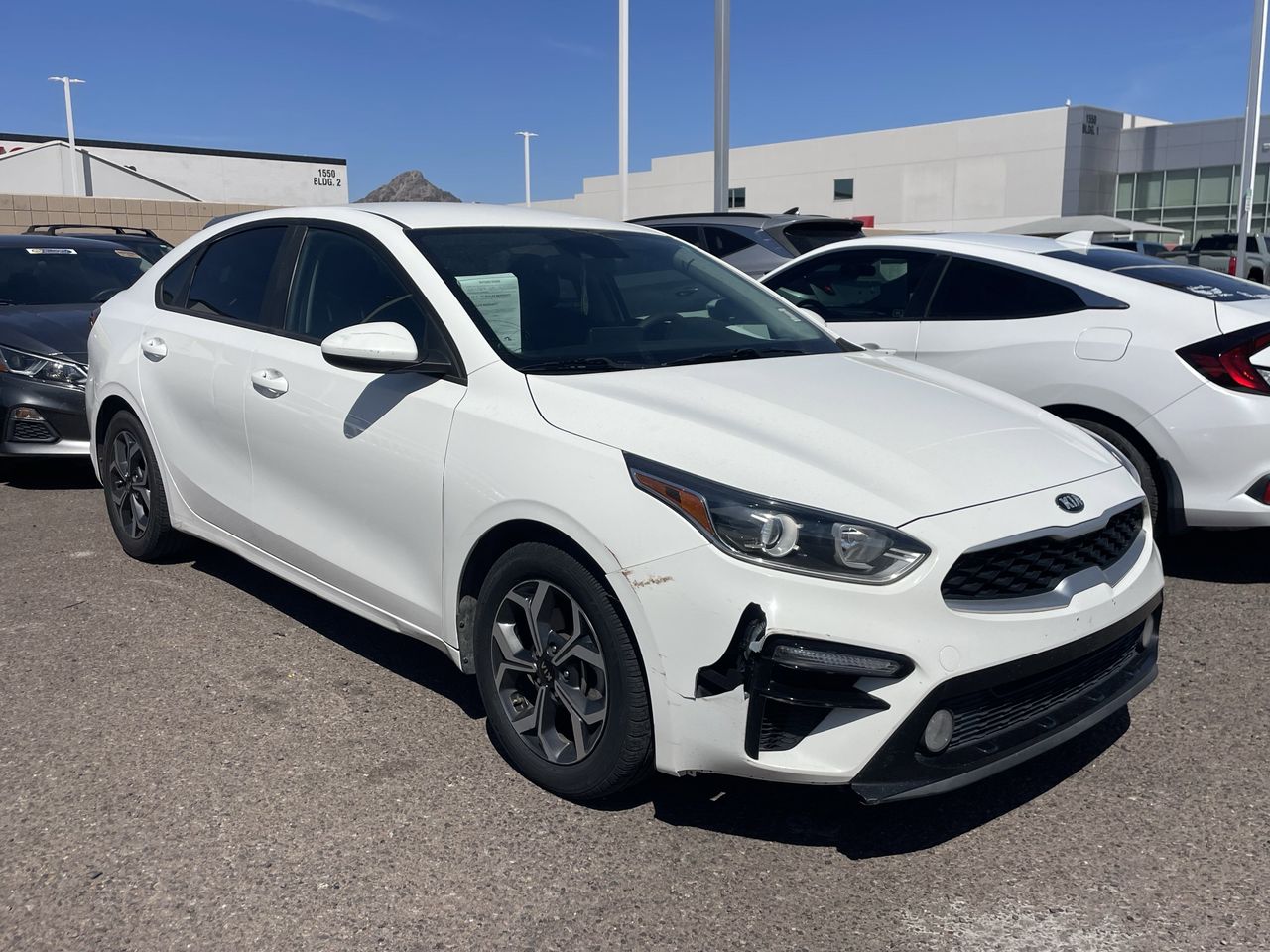 Used 2019 Clear White Kia LXS image 2