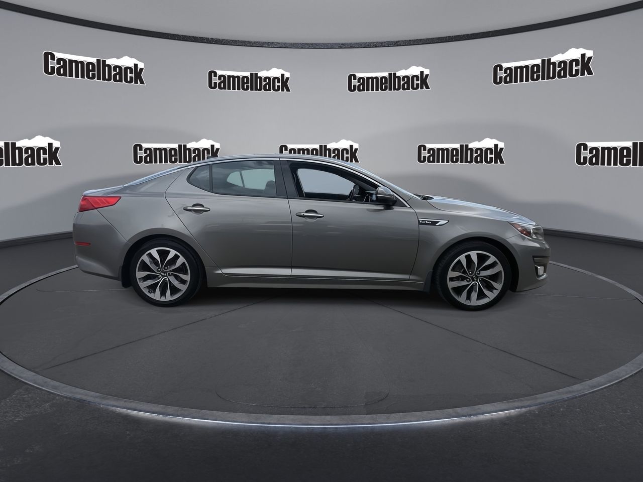 Used 2015 Titanium Silver Kia SX Turbo FWD image 8