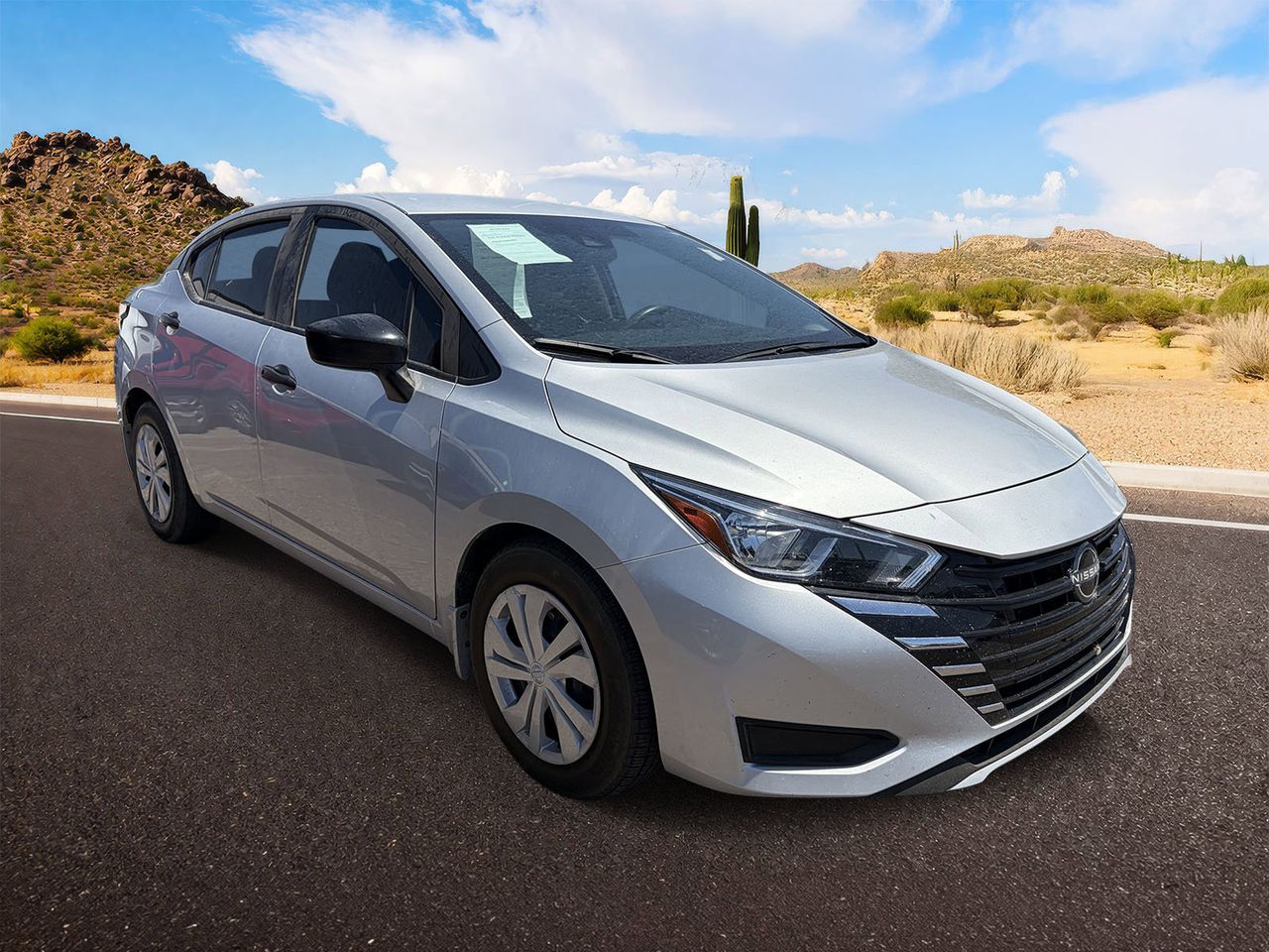 2024 Nissan Versa 1.6 S CVT's photo