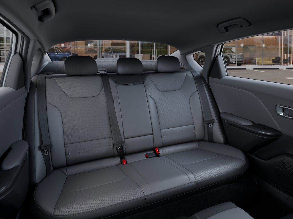 New 2026 Snow White Pearl Kia EX image 16