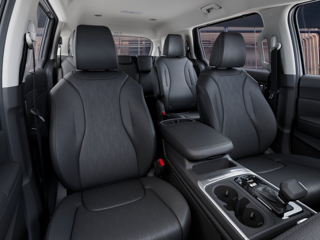 New 2027 Snow White Pearl Kia EX image 15