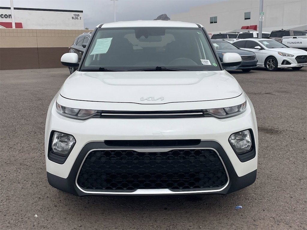 Certified 2022 Kia Soul LX Hatchback