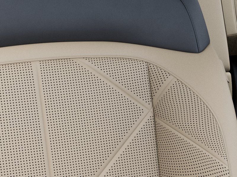 New 2027 Ivory Silver Kia EX image 24