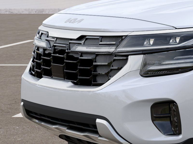 New 2026 Snow White Pearl Kia SX image 12