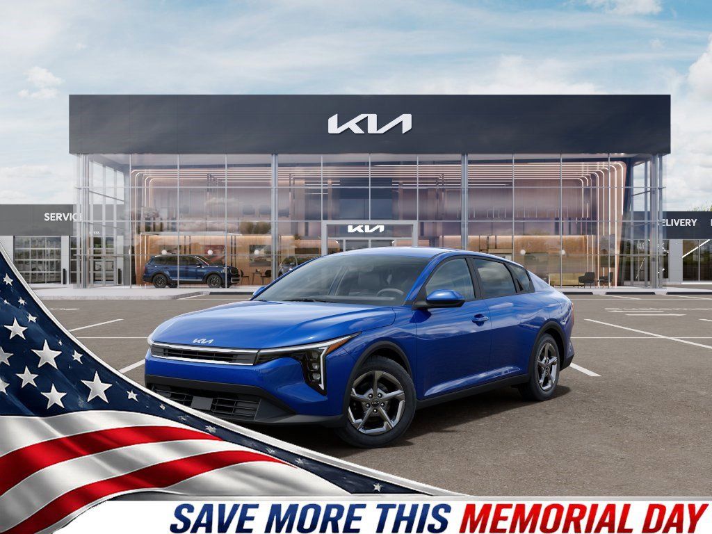 2026 Kia K4 LXS AT's photo