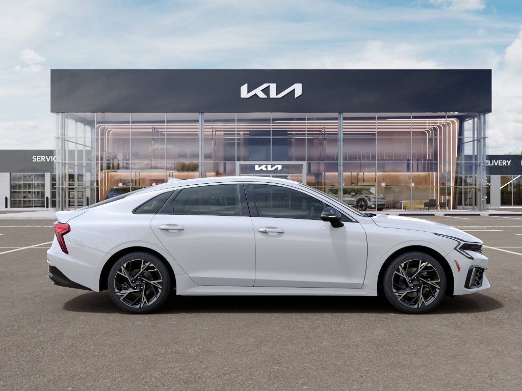 New 2026 Snow White Pearl Kia GT-Line image 7