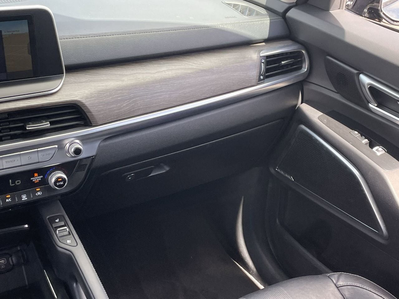 Used 2021 Black Copper Kia SX image 15