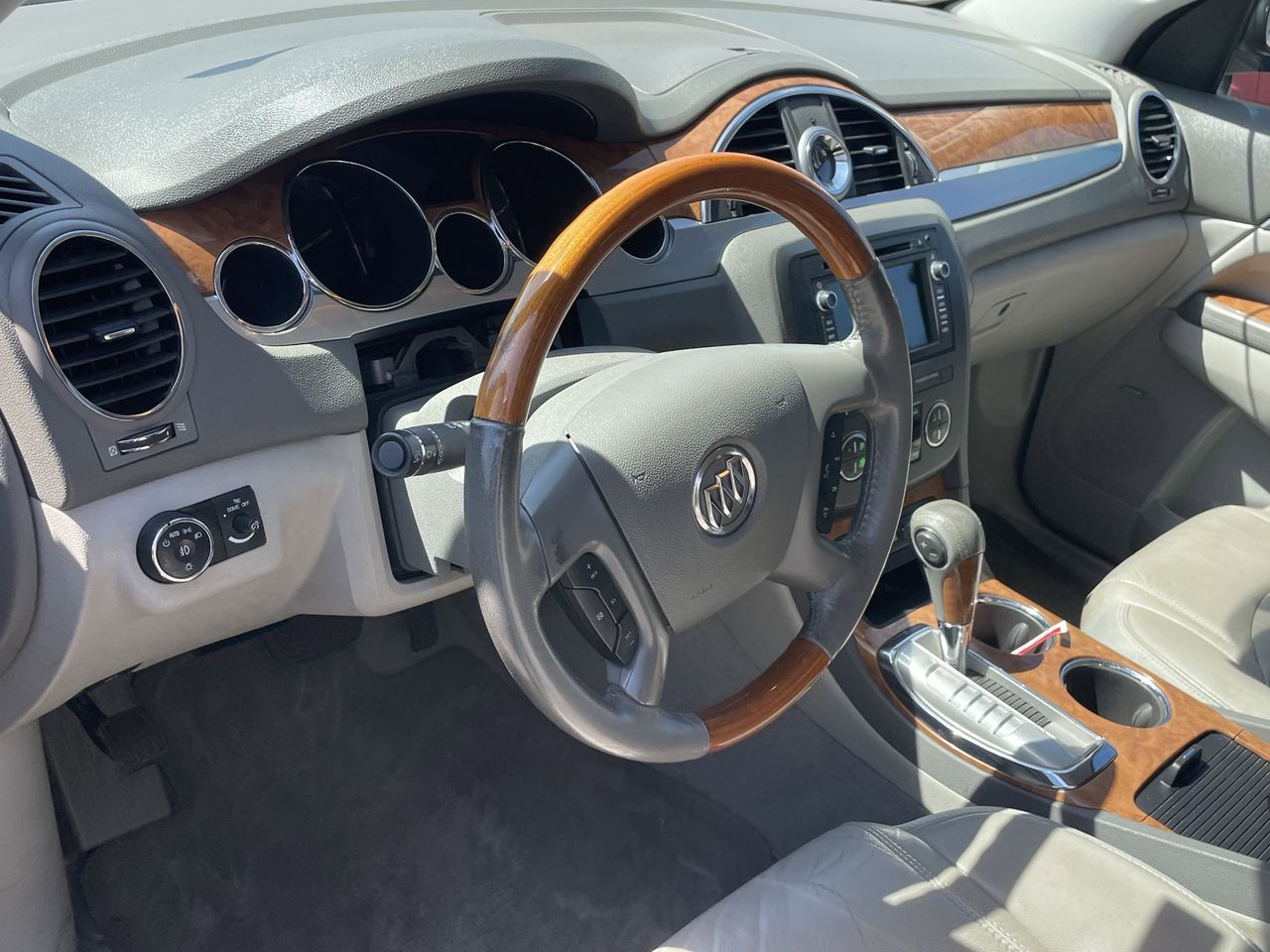 Used 2012 Carbon Black Buick Leather image 5