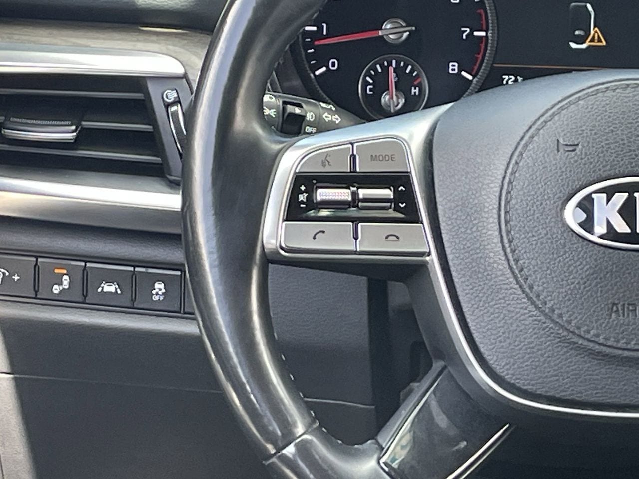 Used 2021 Black Copper Kia SX image 22